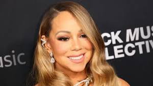 Singer Mariah Carey heartbroken after losing mother and sister on same day